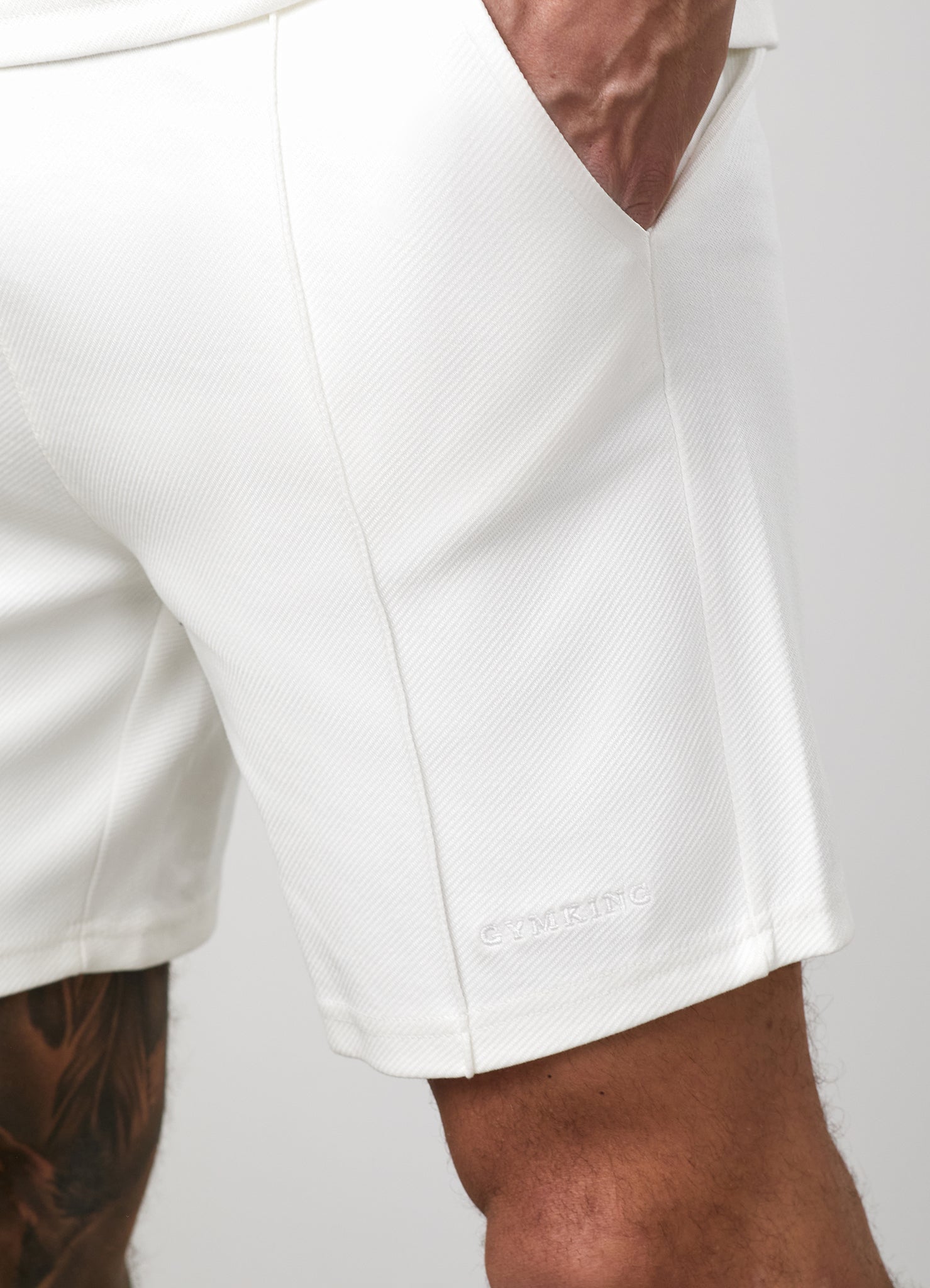 Gym King Portals Texture Short - Cream