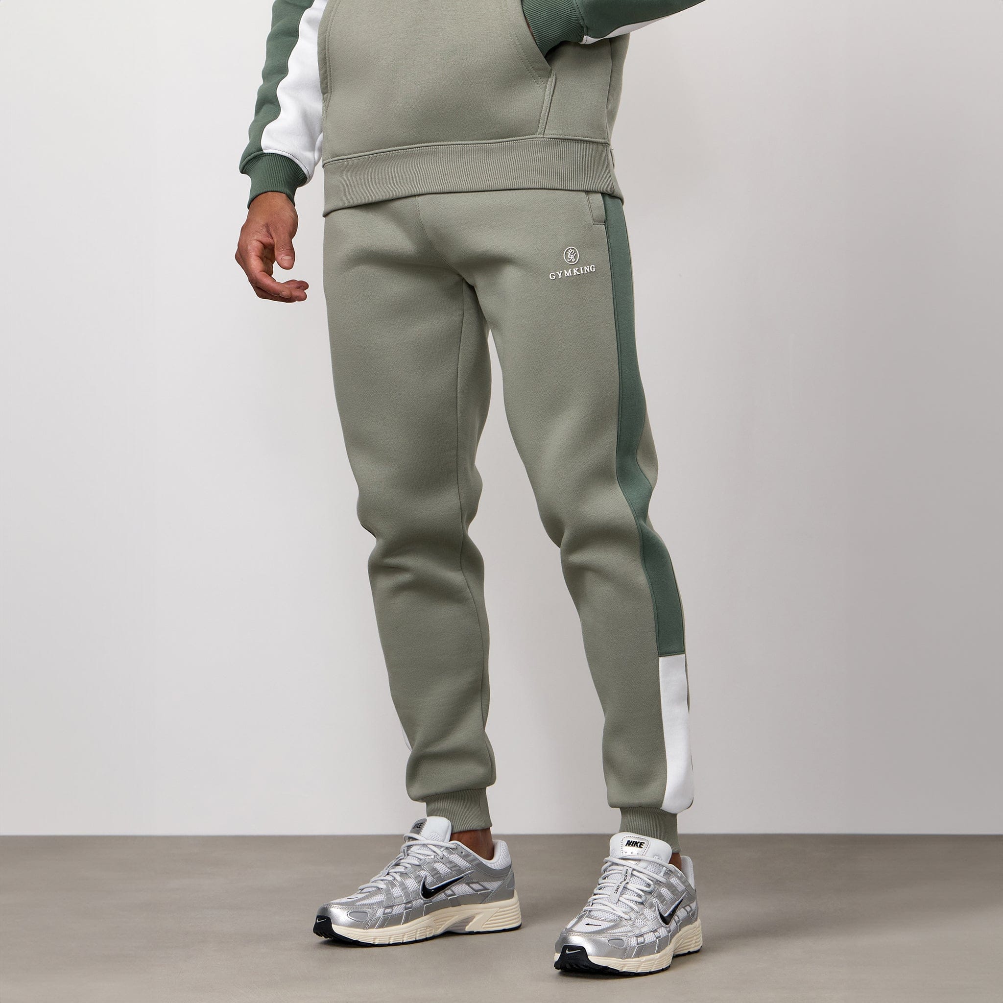 Gym King Power Colour Block Fleece Jogger - Soft Khaki/Fern Green/White