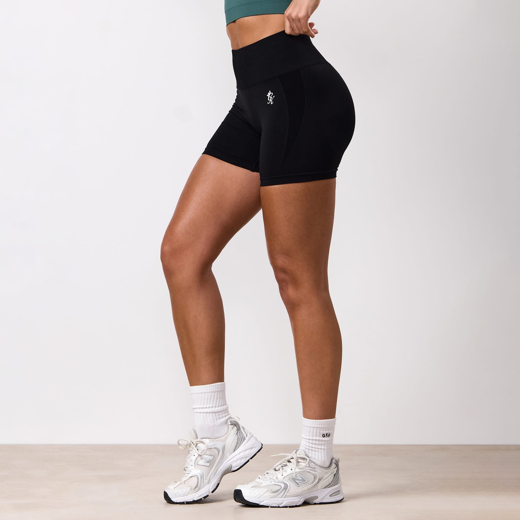 Gym King Power Lightweight Seamless Shorts - Black
