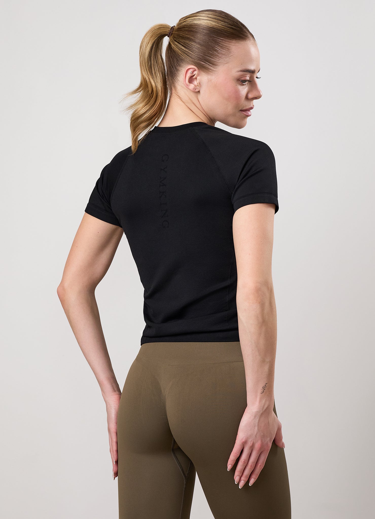 Gym King Power Lightweight Seamless Tee- Black