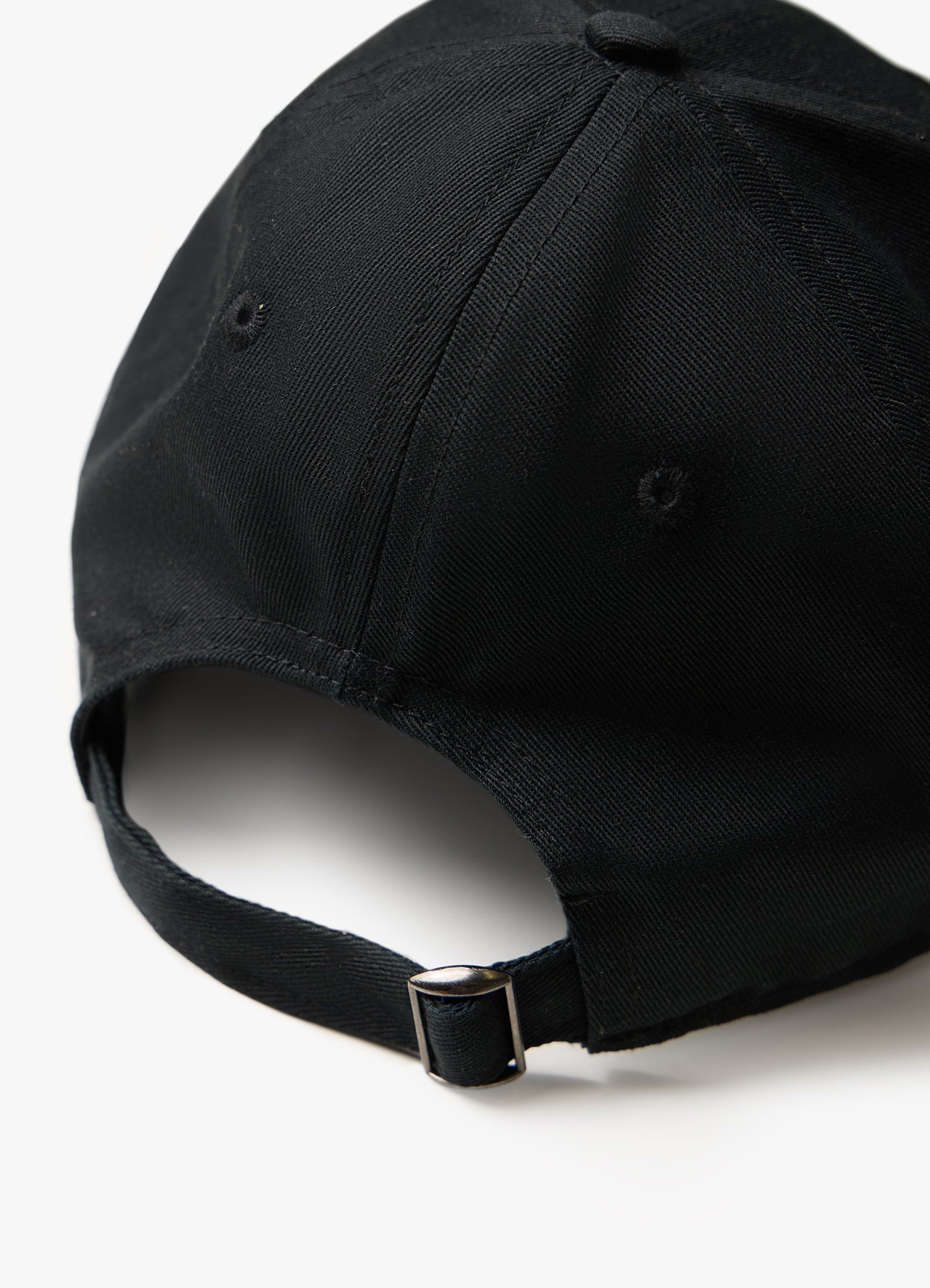 Gym King Linear Pitcher Cap - Black