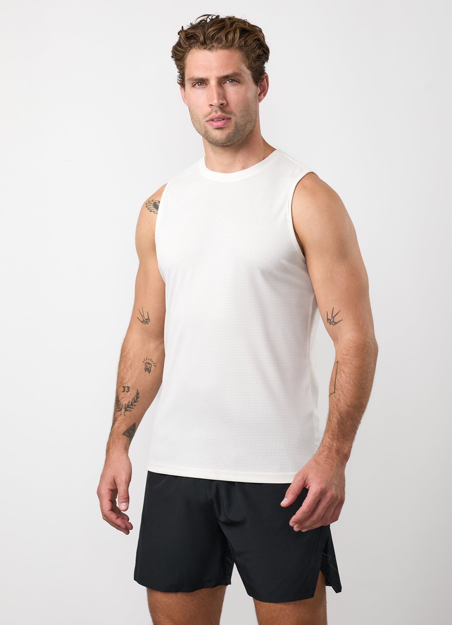 Gym King Rebellion Grit AOP Vest - Cream
