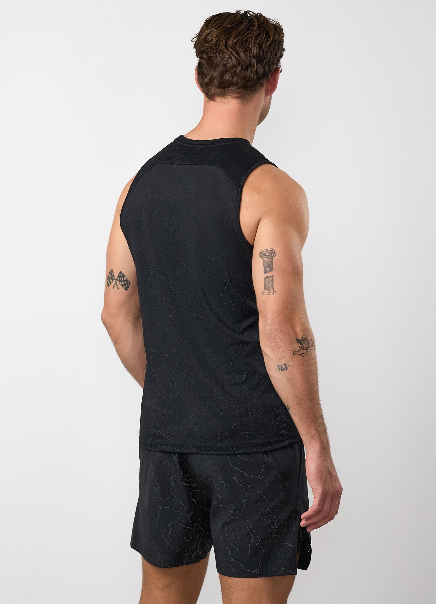 Gym King Rebellion Grit AOP Vest - Black