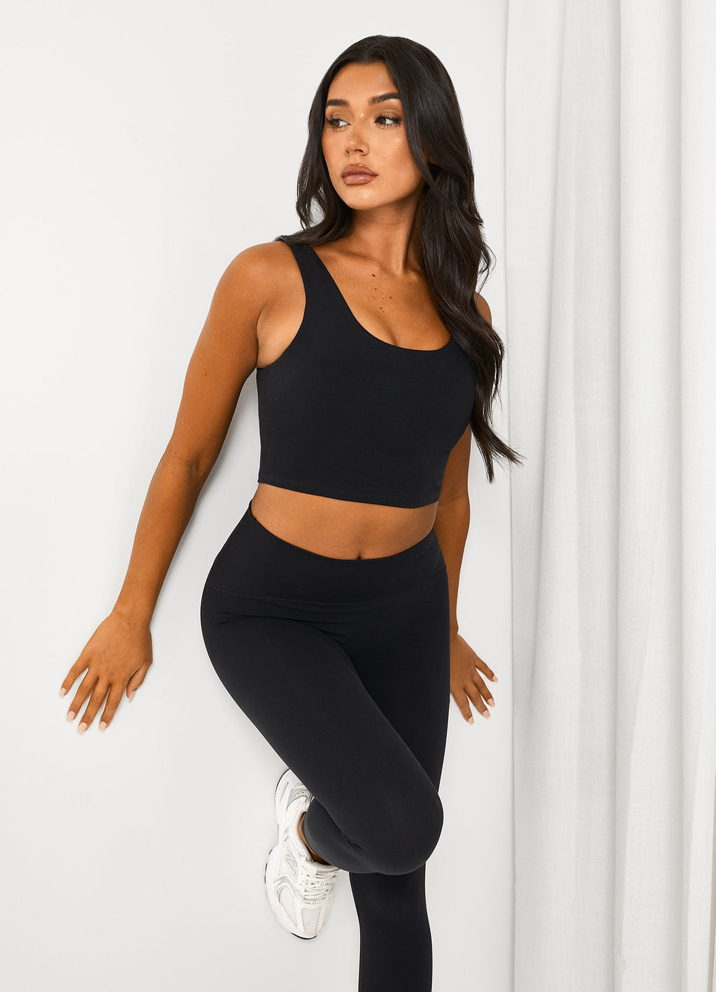 Gym King Peach Luxe Tank - Black Luxe