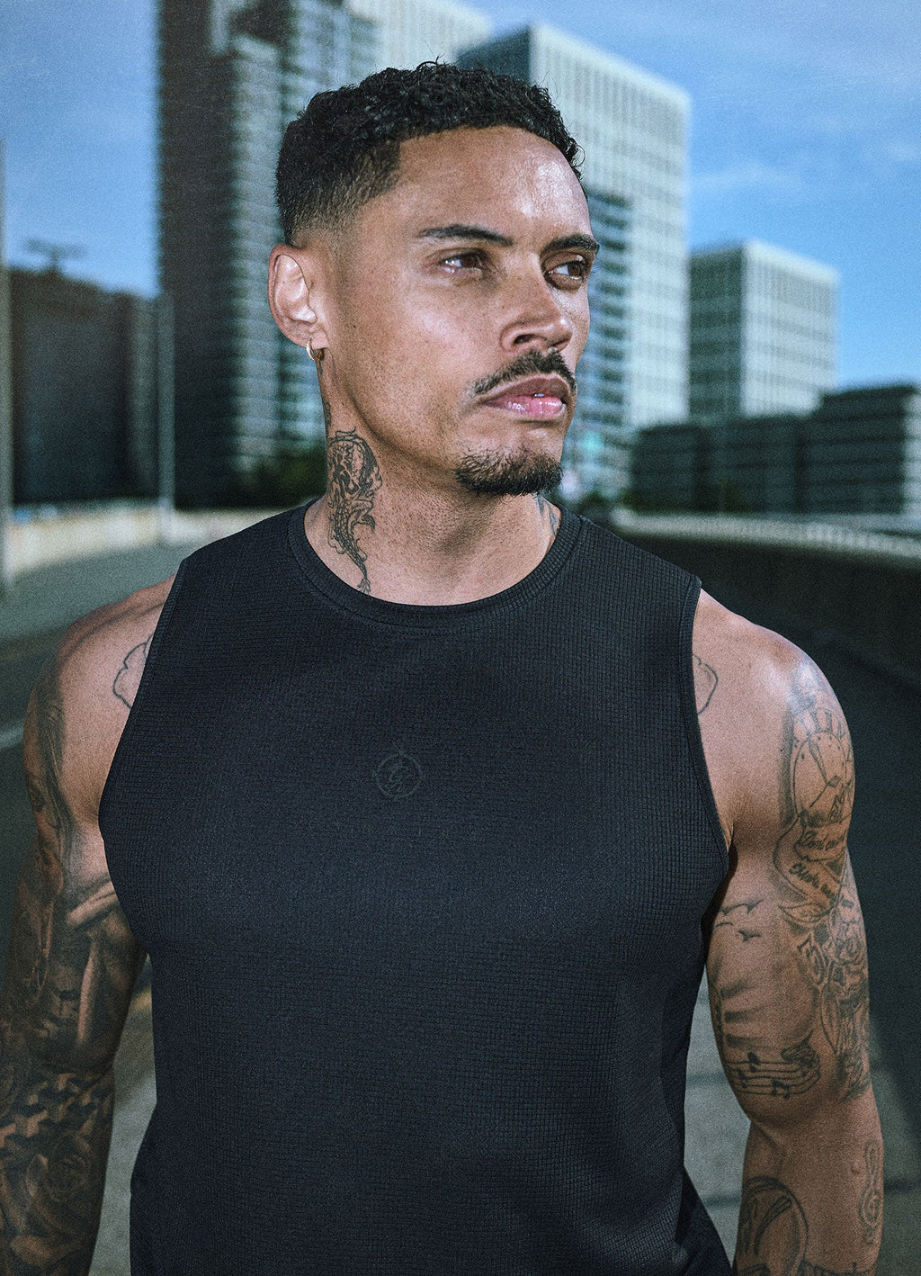 Gym King Rebellion Grit AOP Vest - Black