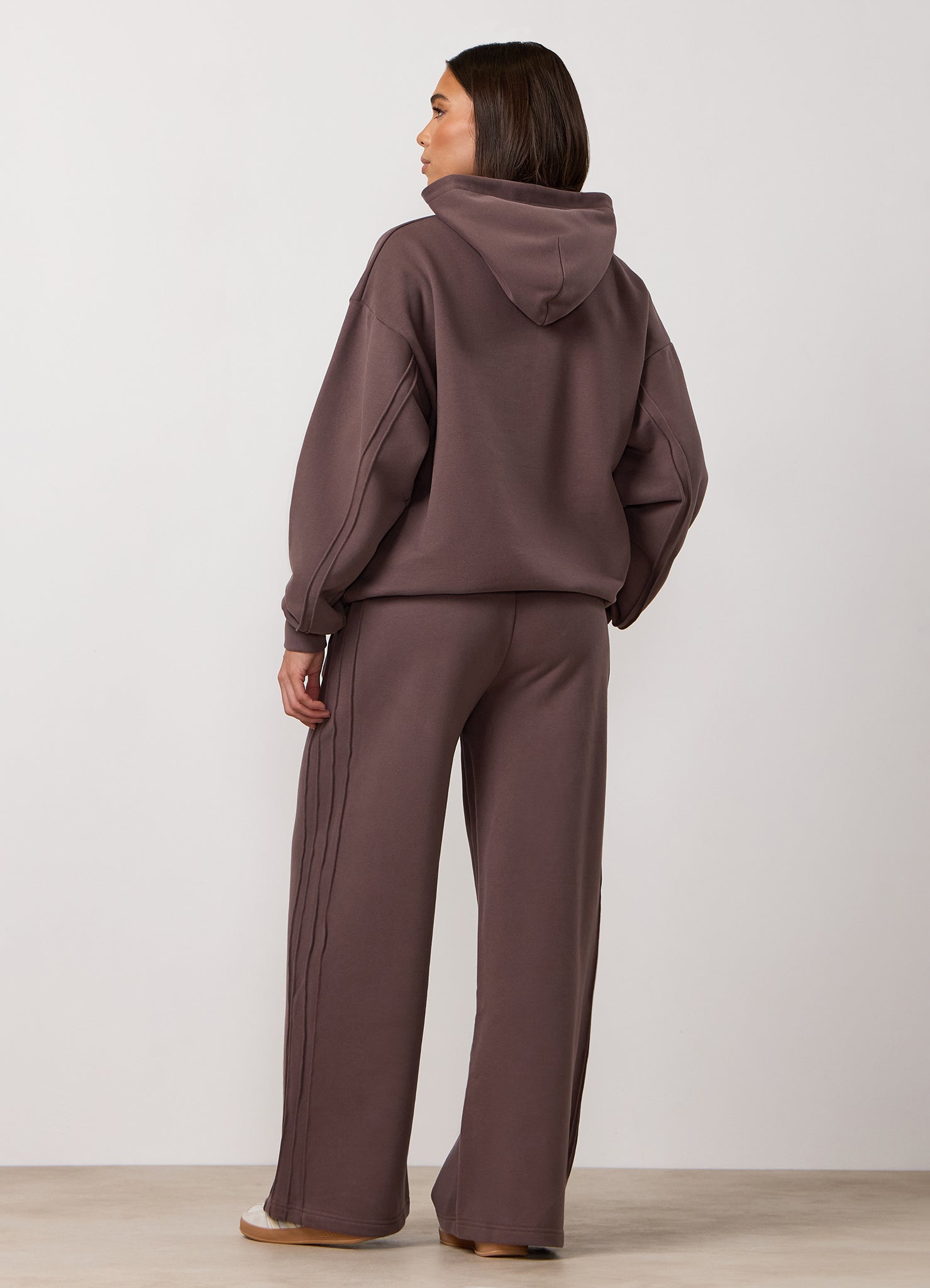 Gym King Replenish Peached Seam Hoodie - Deep Mocha