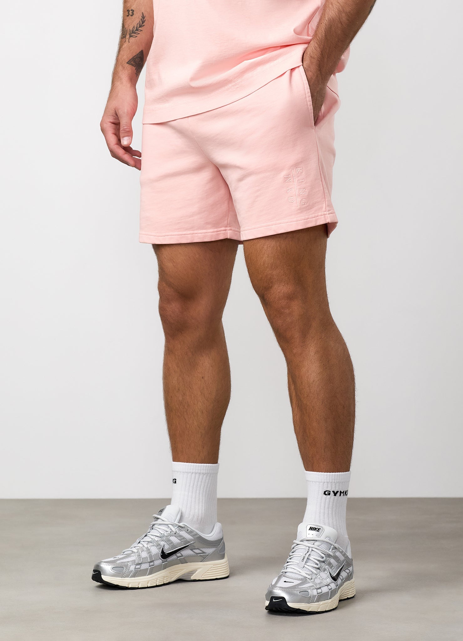 Gym King Roam Washed Short - Faded Coral