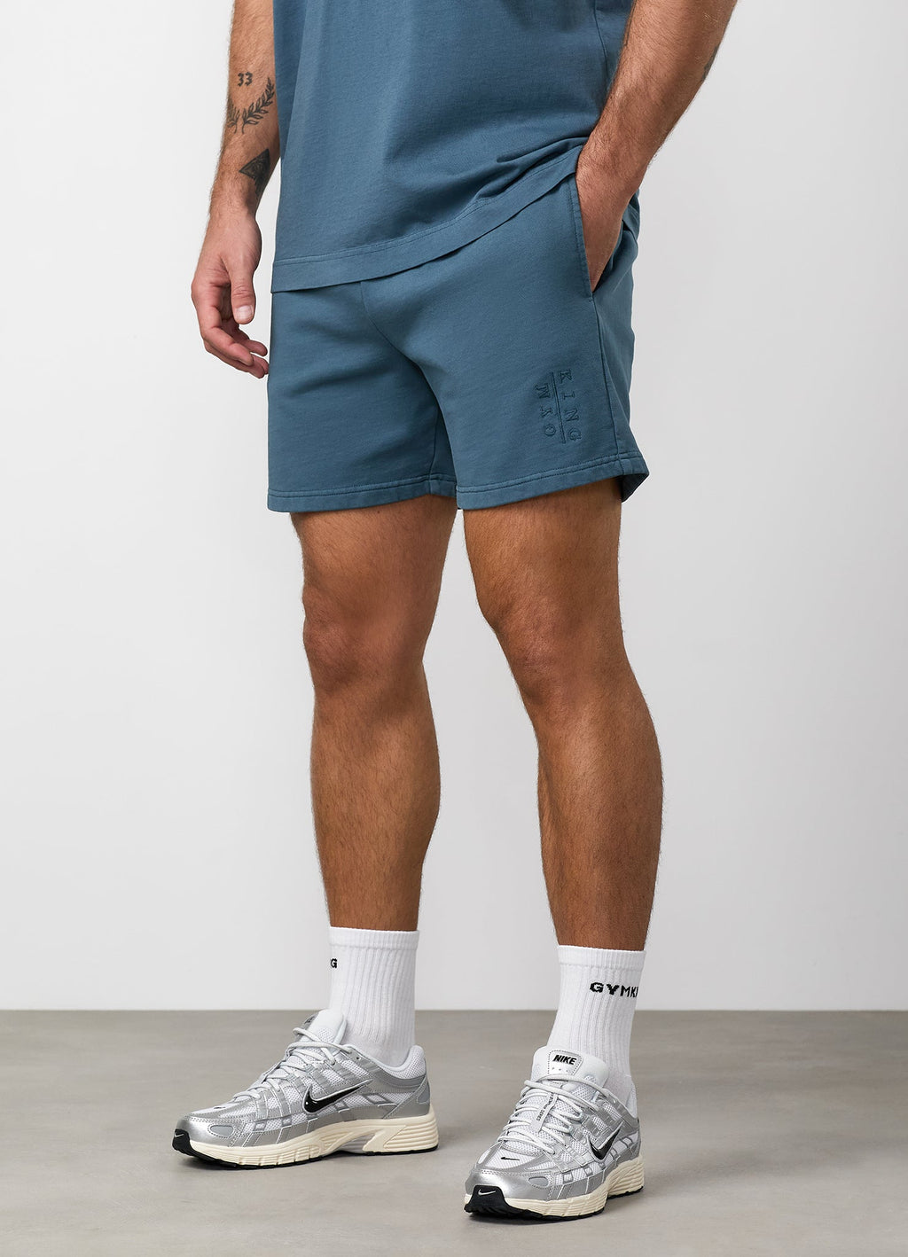 Gym King Roam Washed Short - Mountain Slate