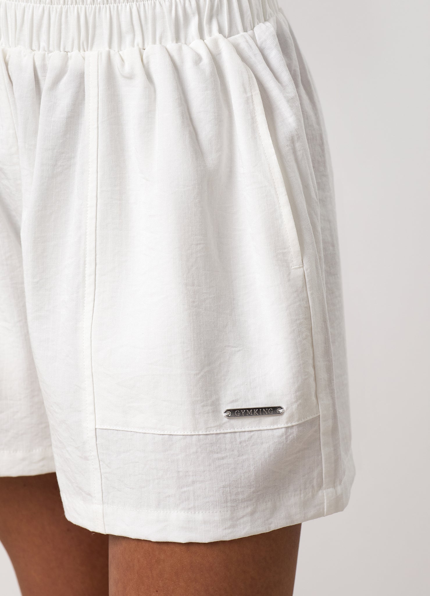 Gym King Signature Redefined Short - Cream