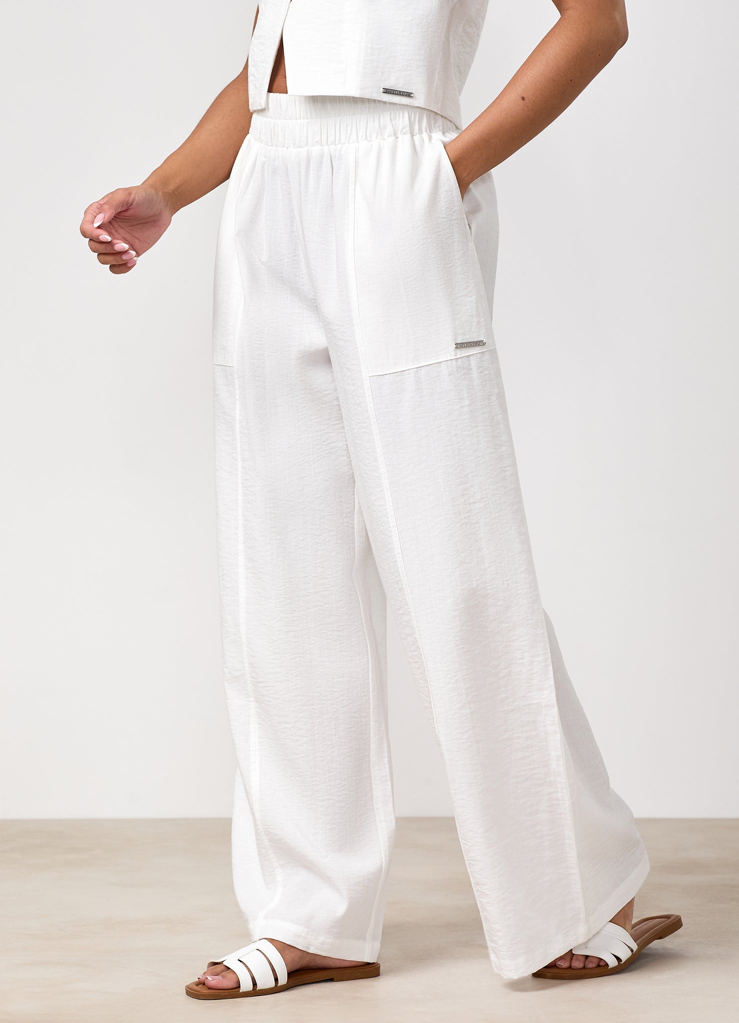 Gym King Signature Redefined Trousers Petite - Cream