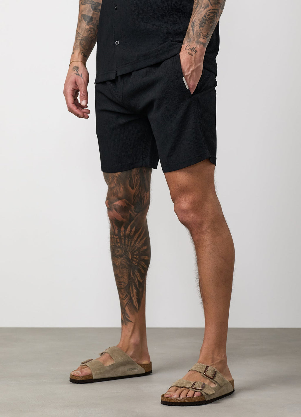 Gym King Signature Woven Texture Short - Black