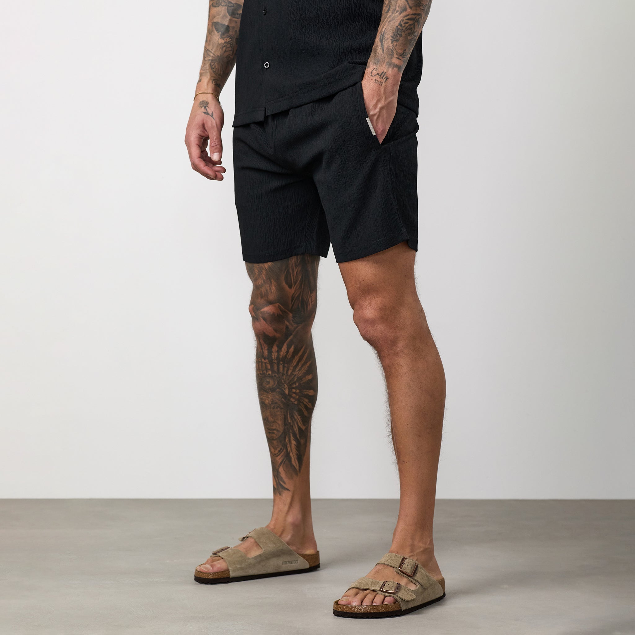 Gym King Signature Woven Texture Short - Black