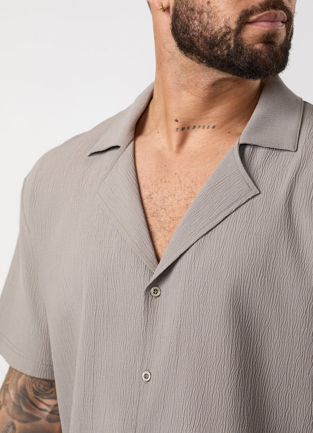 Gym King Signature Woven Shirt - Taupe