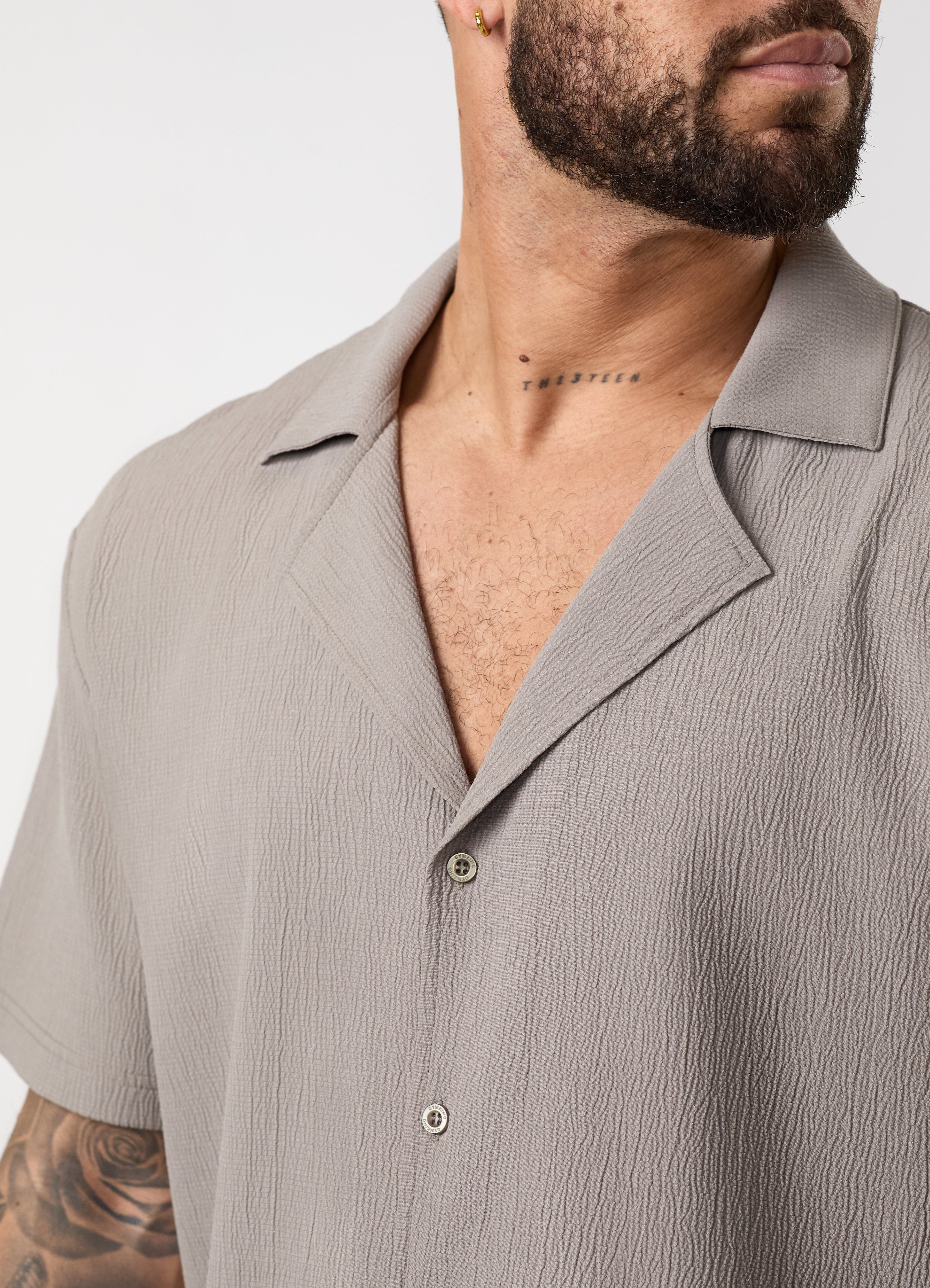 Gym King Signature Woven Shirt - Taupe