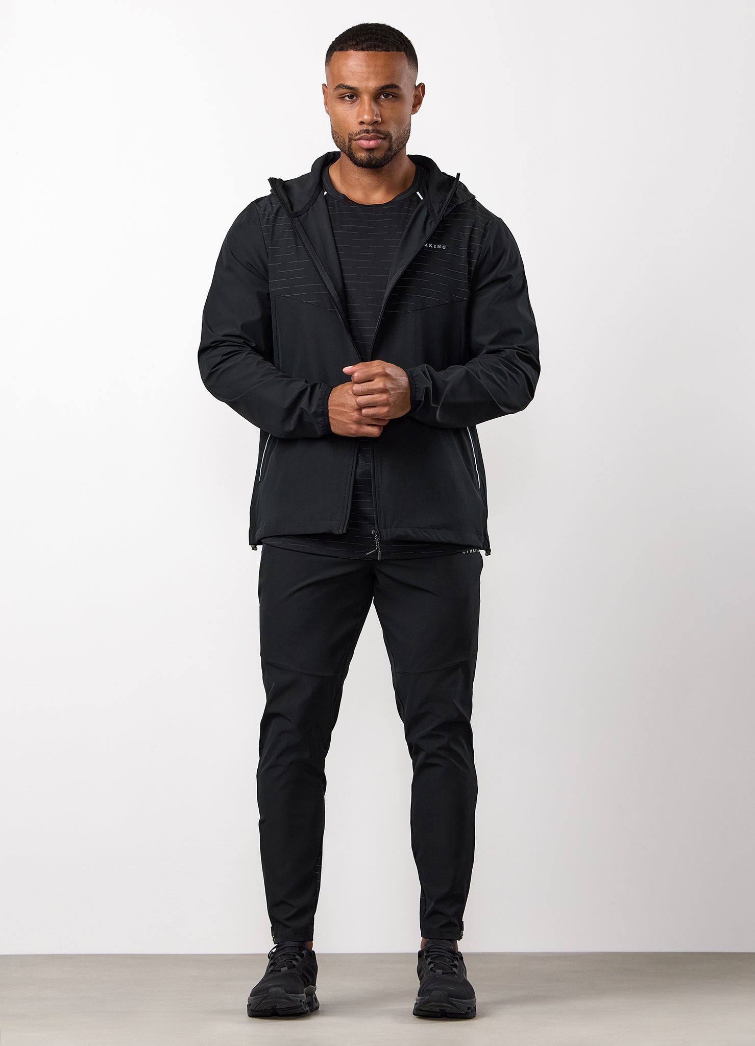 Gym King Stamina Woven Jacket - Black