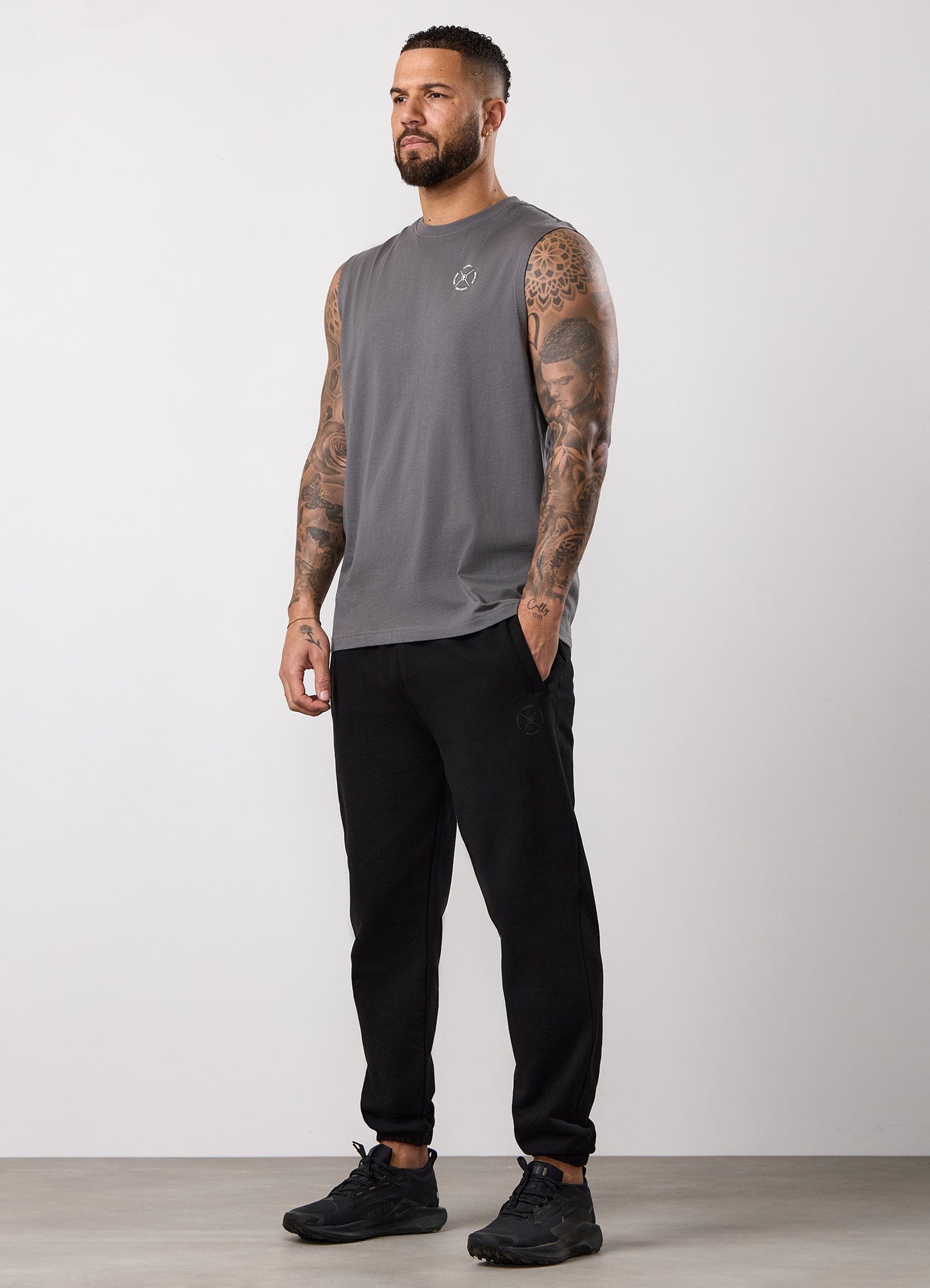Gym King Stoic Esja Jersey Tank - Fossil Grey