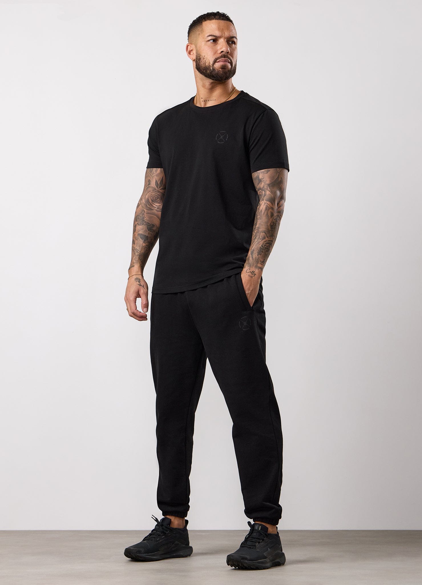 Gym King Stoic Hekla Jersey Tee - Volcanic Black