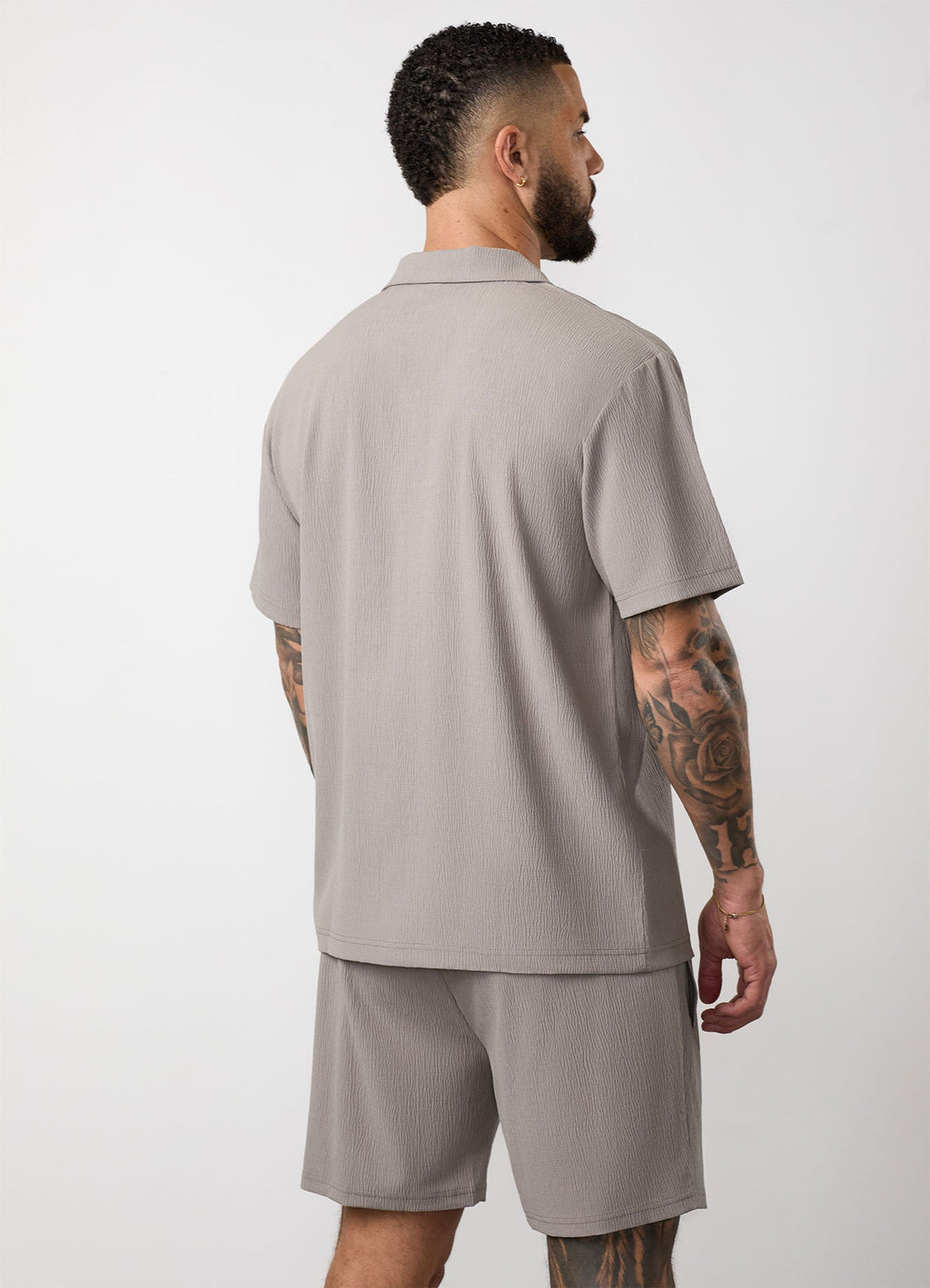 Gym King Signature Woven Shirt - Taupe