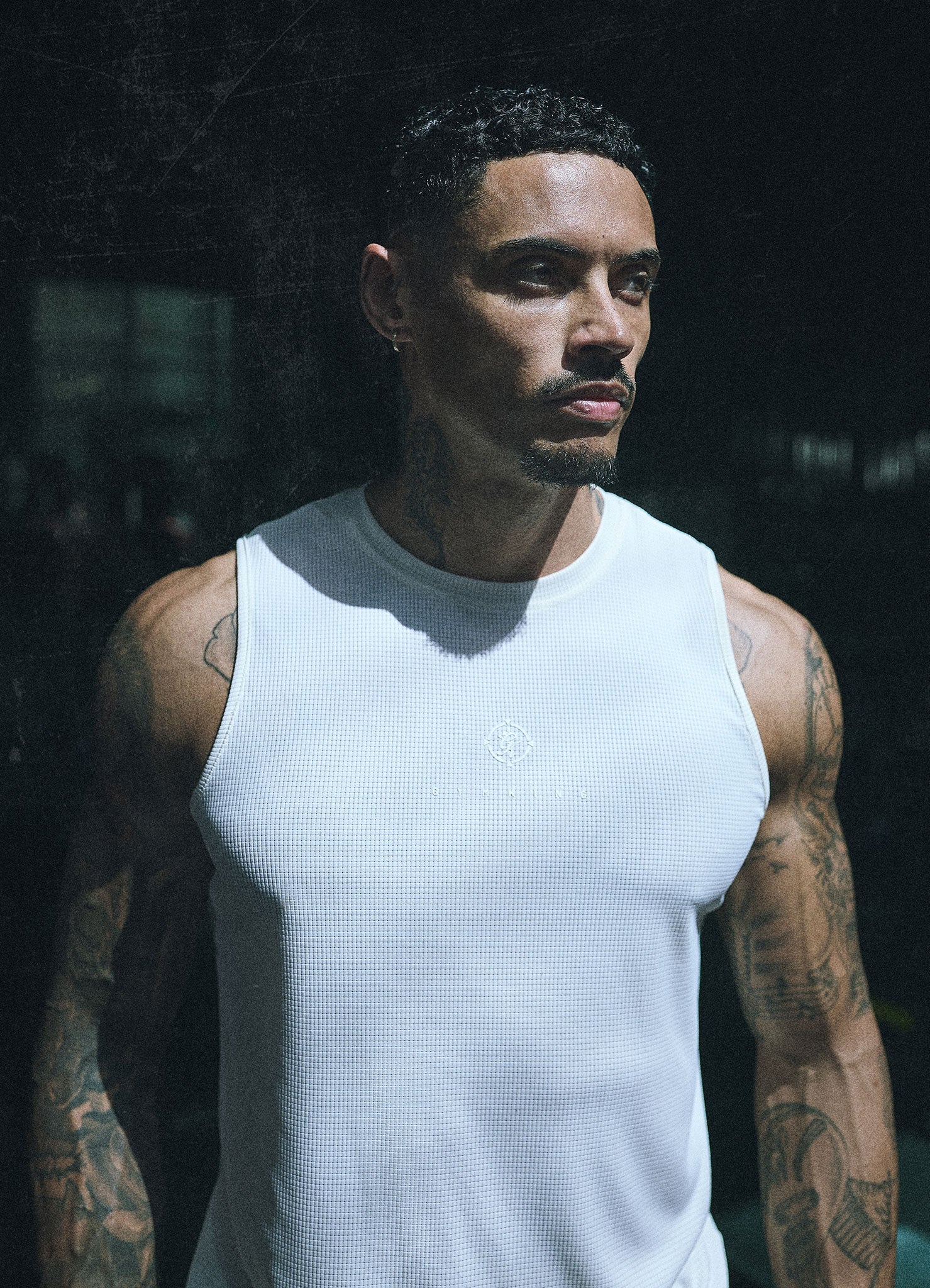 Gym King Rebellion Grit AOP Vest - Cream