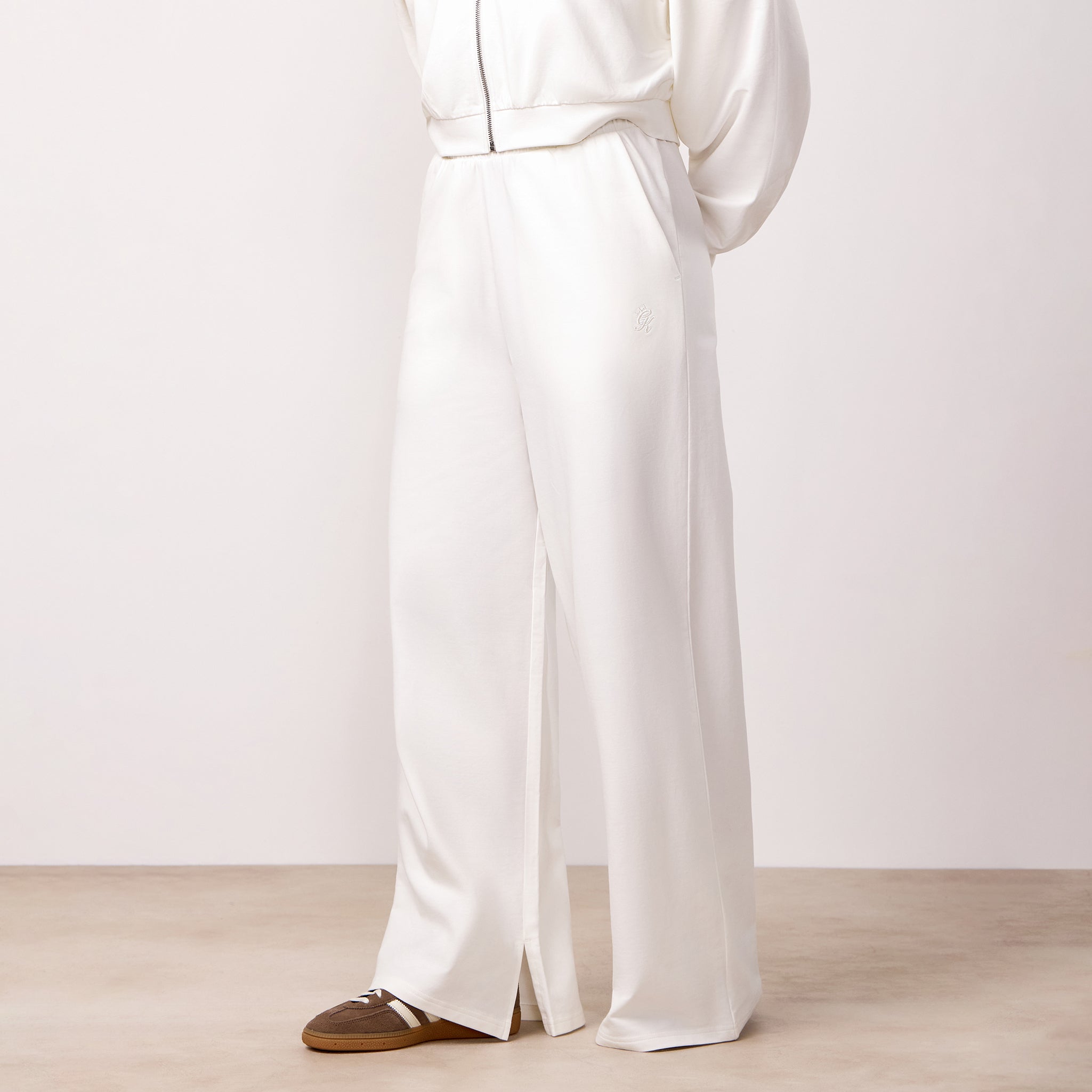 Gym King Victory Loopback Straight Leg Jogger - Cream