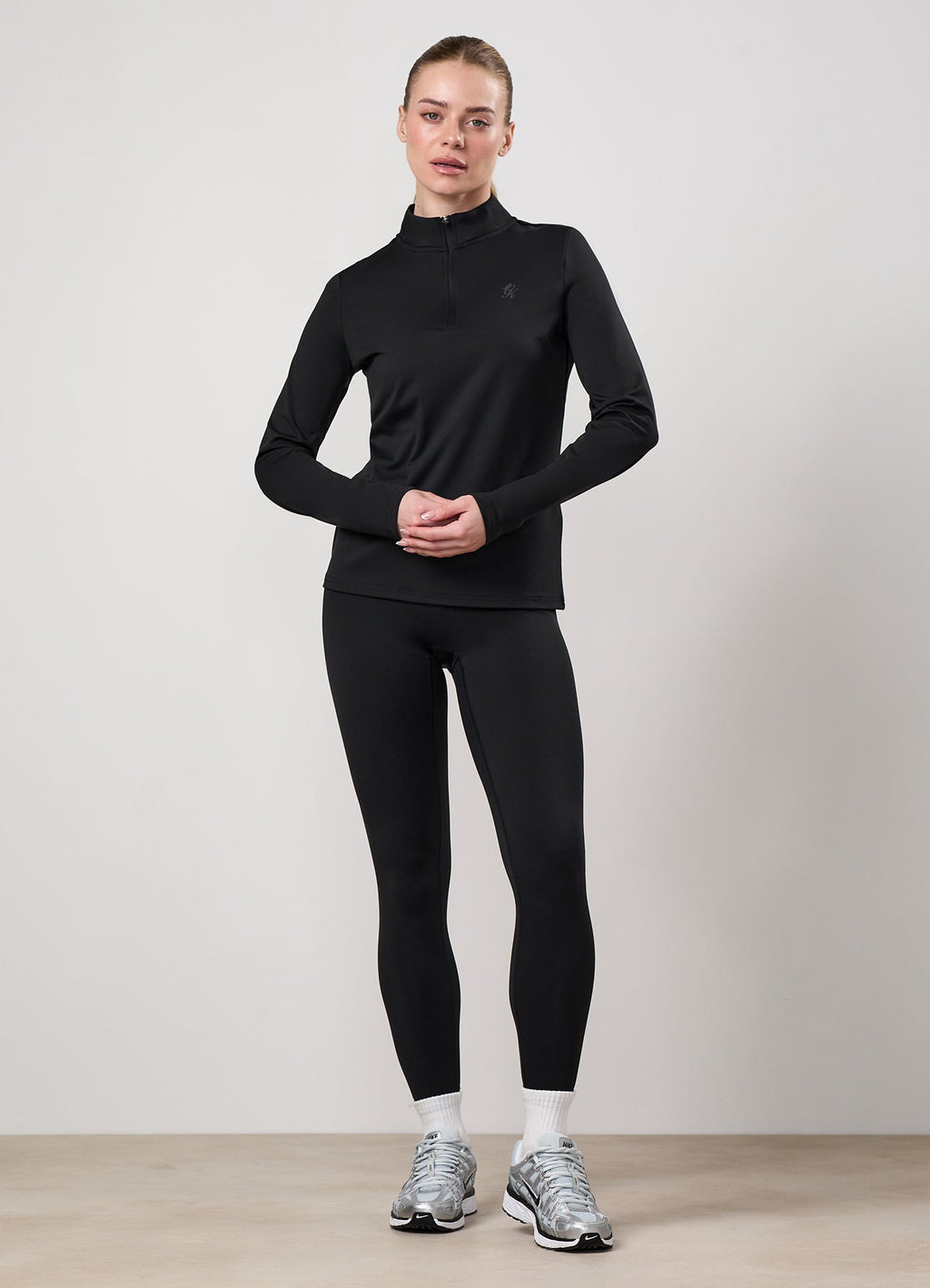 Gym King Victory Performance 1/4 Zip Funnel - Black