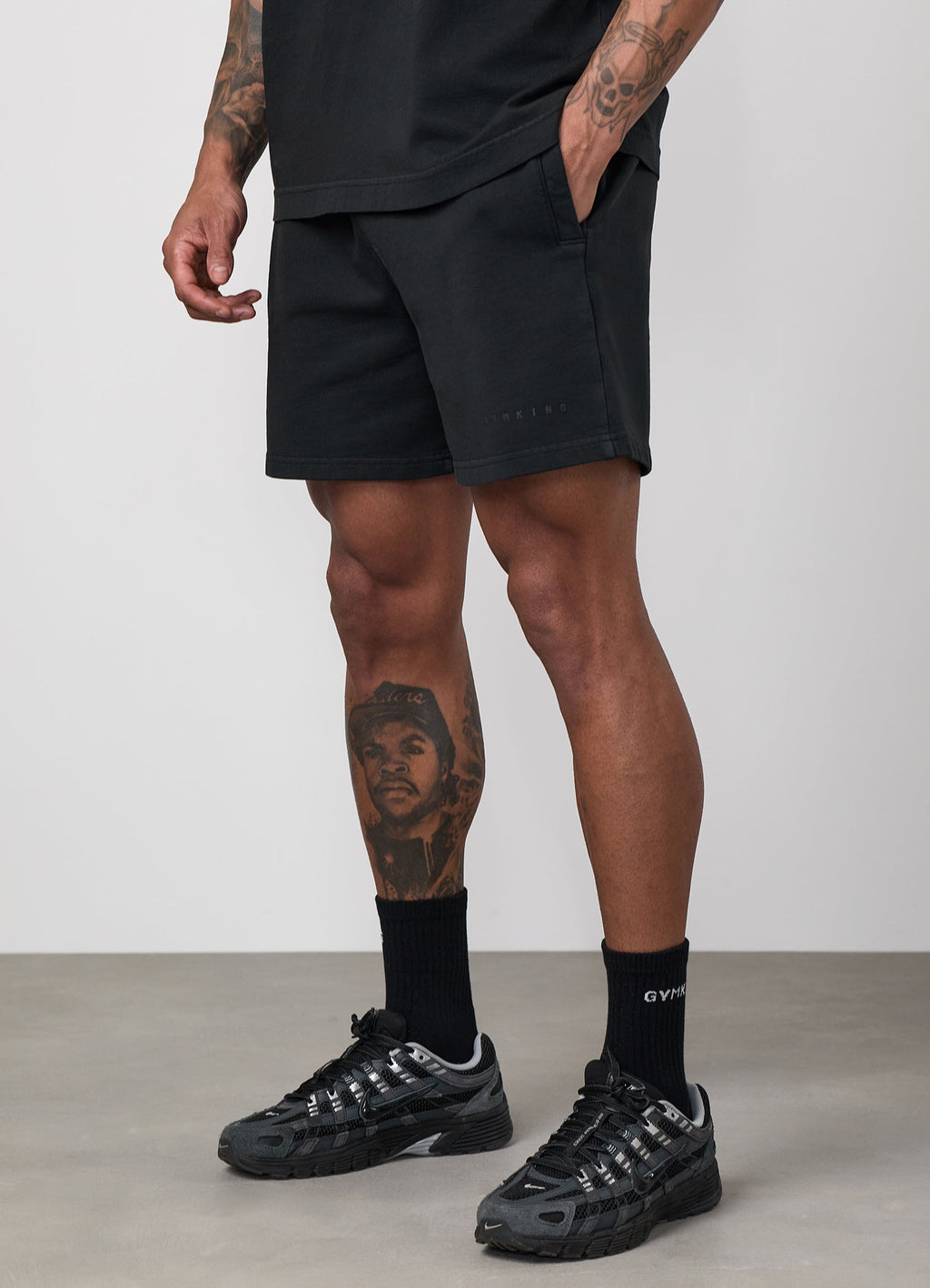 Gym King World Washed Short - Black