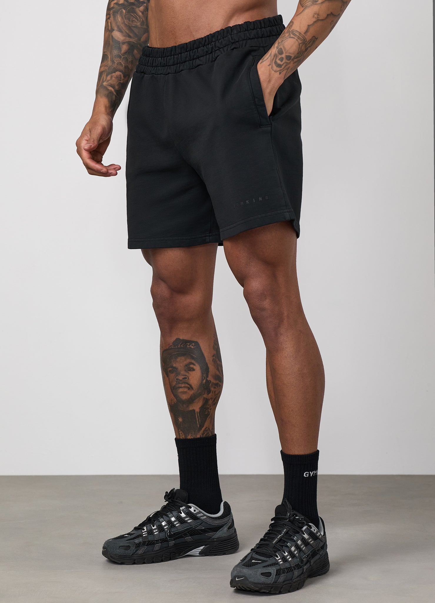 Gym King World Washed Short - Black