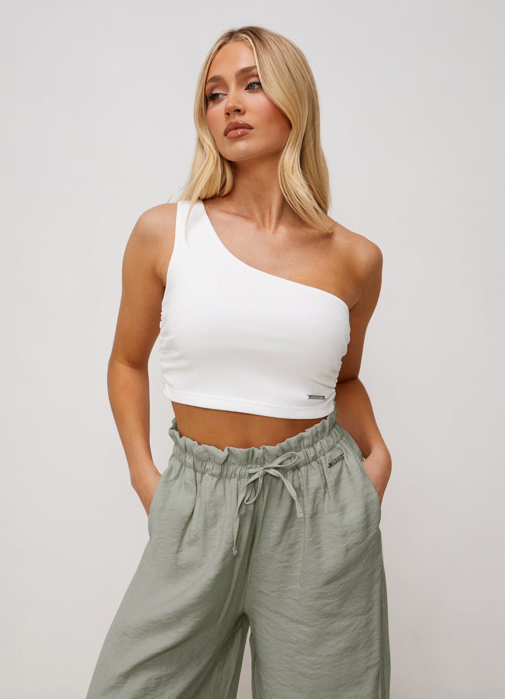 Gym King Rib Asymmetric Vest - White