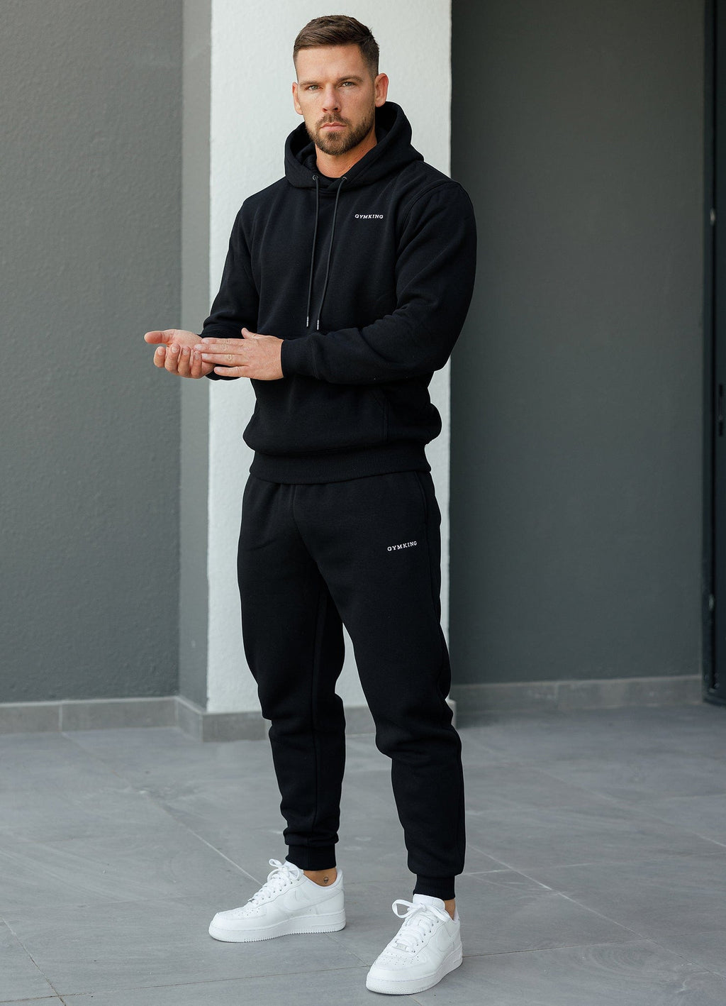 Gym King Fundamental Linear Jogger - Black