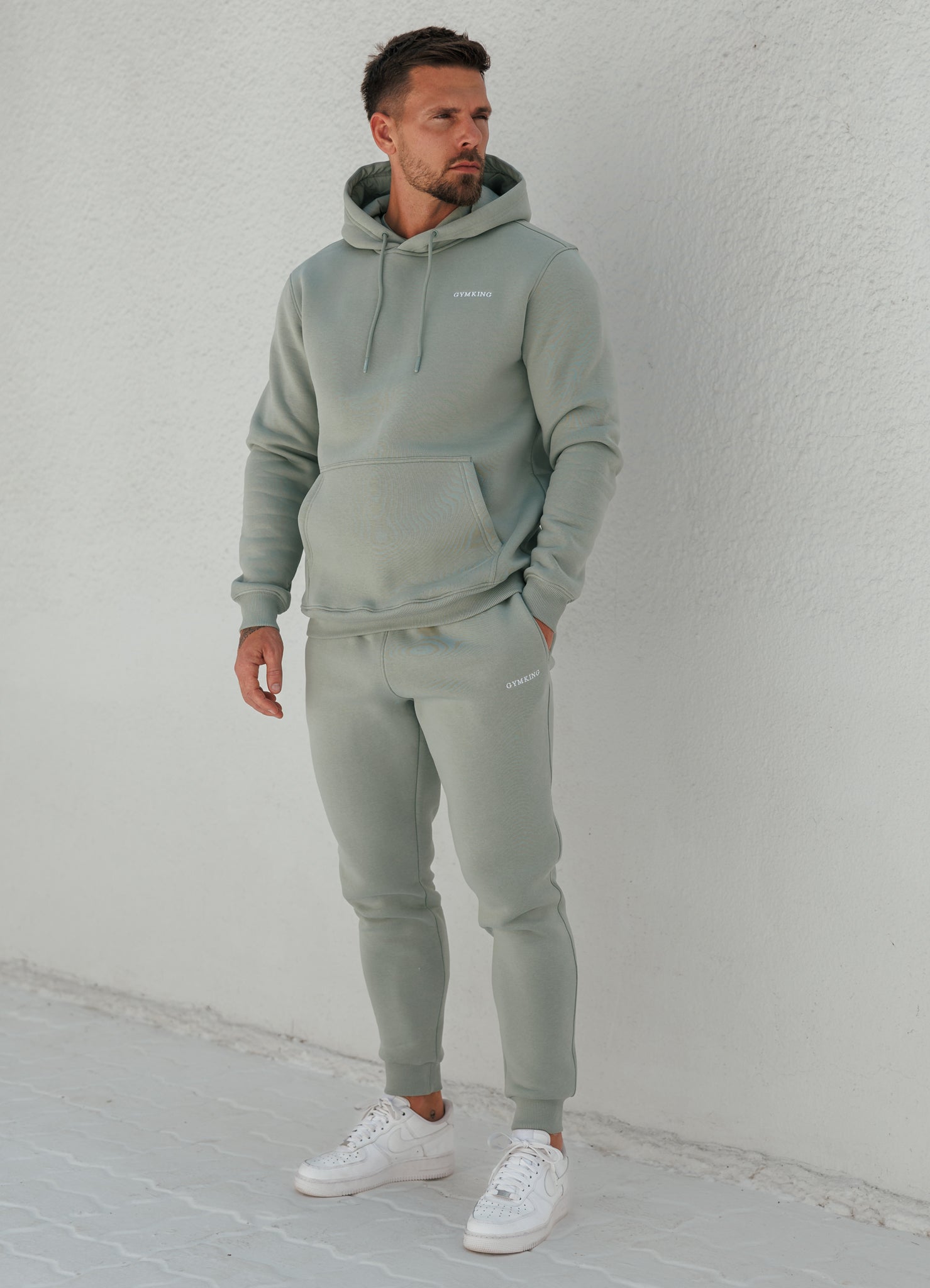 Gym King Fundamental Linear Jogger - Urban Sage